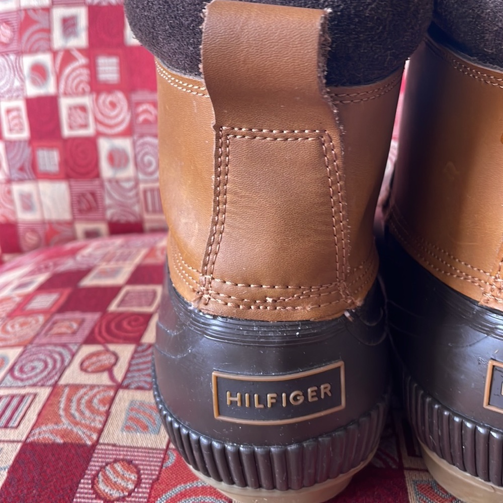 🦆Hilfiger Duck Boots🦆 - Picture 4 of 5
